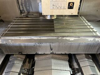 Fräsmaschine Quaser MV204V/12 B-3